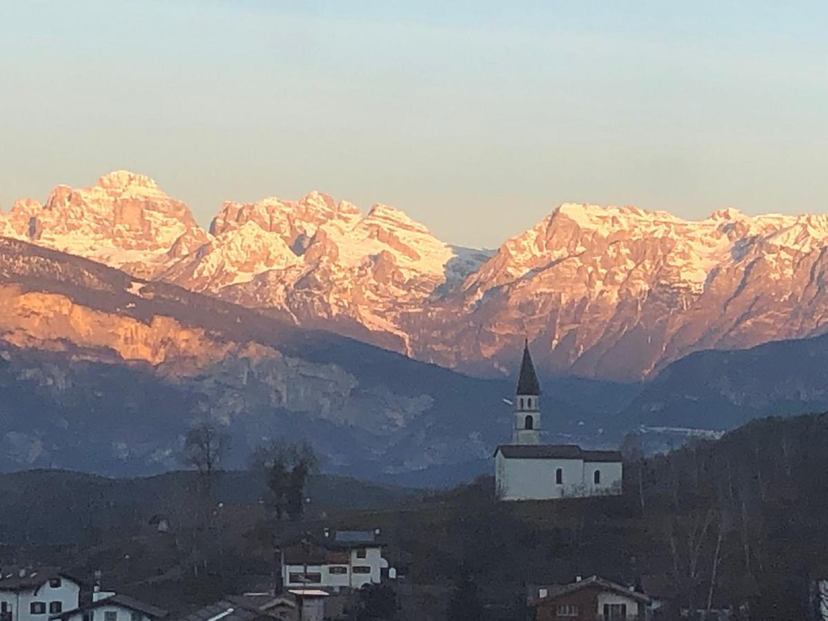 Apartment Luminoso, Giardino, Vista Dolomiti. Baselga di Pine